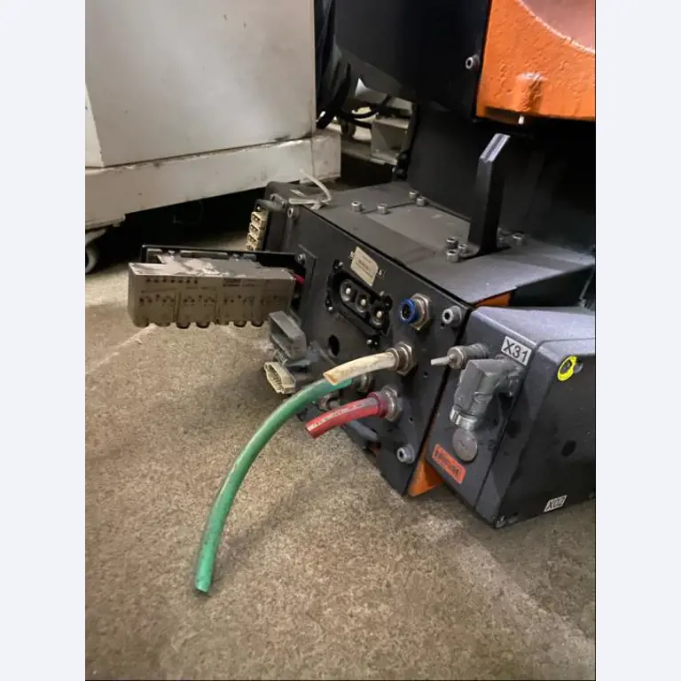 Industrieroboter, Metallbearbeitungsmaschinen sowie Mess- und Prüfgeräte etc.-8